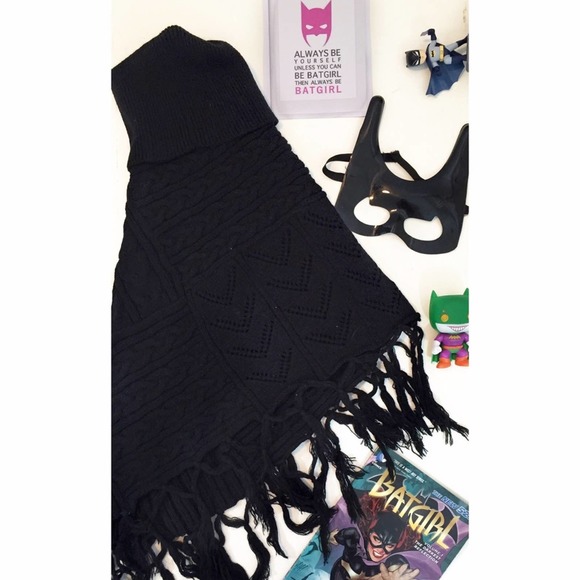 Boutique Sweaters - Black wool sweater fringe turtleneck Poncho
